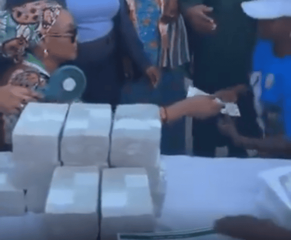 A viral video shows Hajiya Maryam Wadada, wife of APC governorship candidate Senator Ahmed Aliyu Wadada